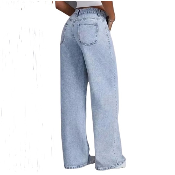 NWT Classic Light Blue Washed Wide Leg Jeans Waist 32 - Picture 2 of 5